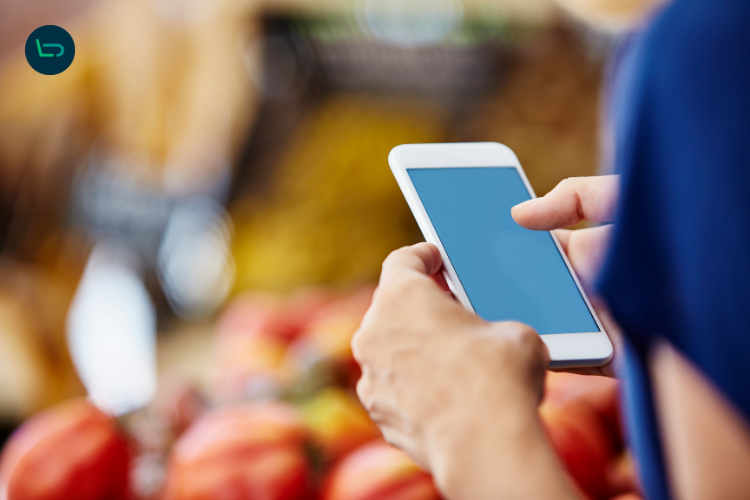 MOBILE EN GRANDE DISTRIBUTION
